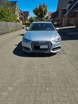 Audi A4 40 TFSI S tronic S line Avant S line - Audi A4: Silber, Kombi