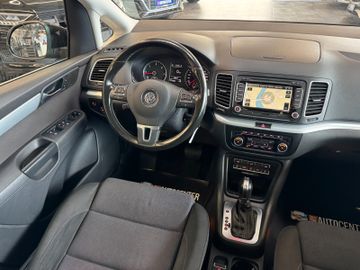 MYAUTOCENTER – Gebraucht- und Jahreswagen mit Werkstattservice in Pfaffenhofen Volkswagen Sharan*7SITZER*AHK*PANO*DCC*PDC*Bi-XENON*TEMPO*N
