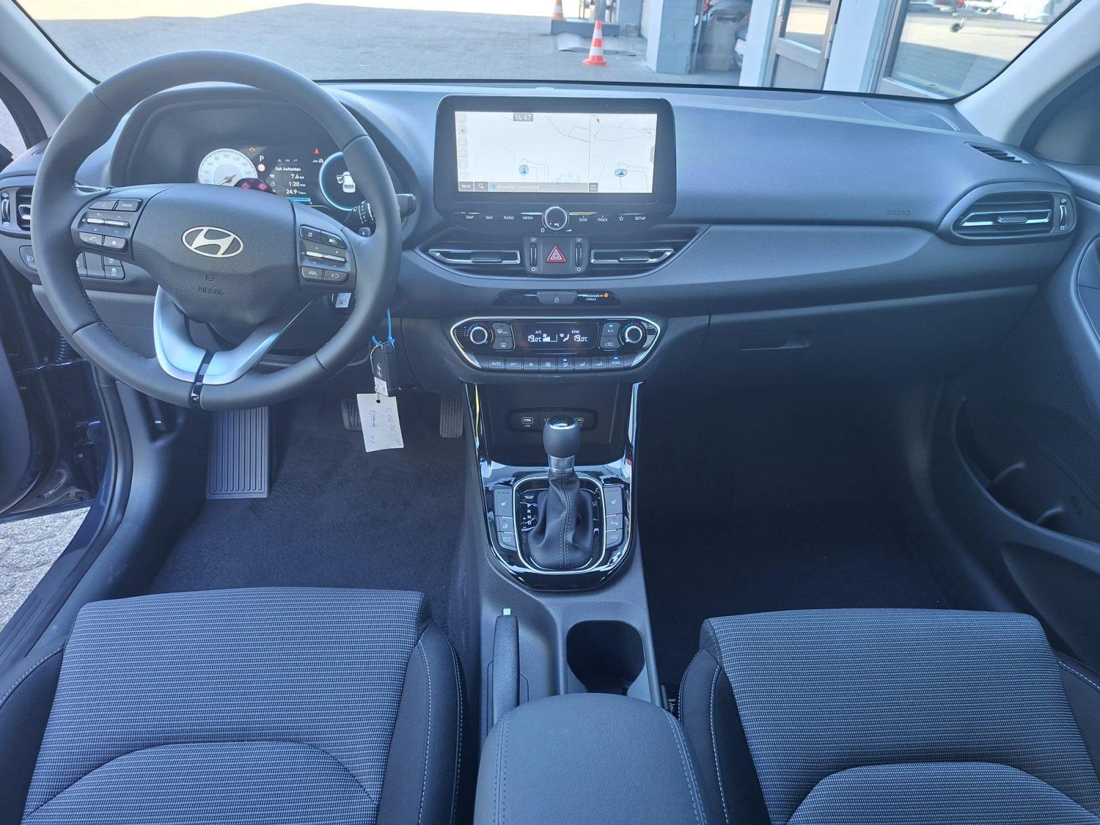 Hyundai i30 1.6 T-GDI 7DCT GO SHZ|NAVI|PDC|KAMERA