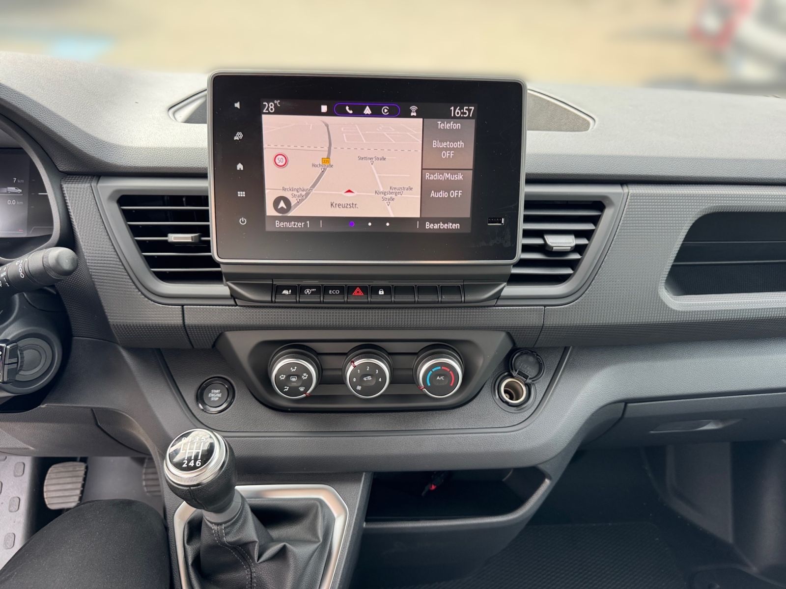 Fahrzeugabbildung Nissan Primastar Kastenwagen L1H1 3,0t N-Connecta