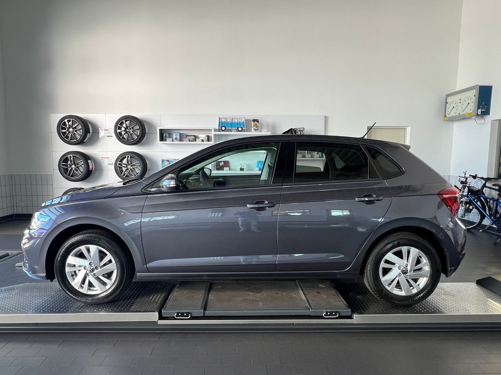 Fahrzeugabbildung Volkswagen Polo Style 1.0 TSI DSG *IQ.Drive,Navi,ACC*