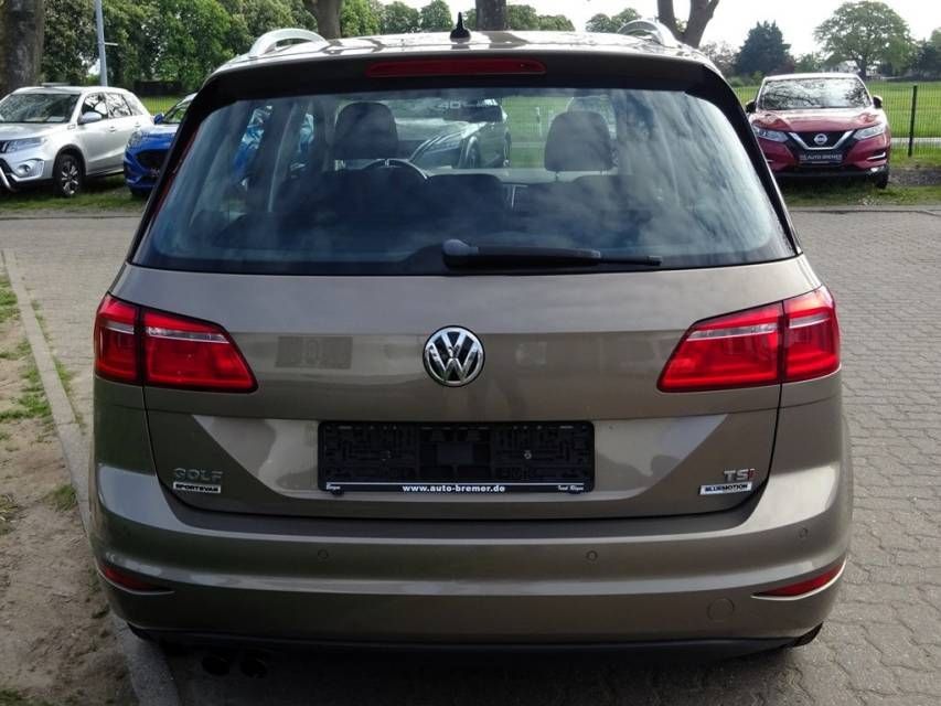 Fahrzeugabbildung Volkswagen Golf Sportsvan 1.4 TSI BMT Comfortline