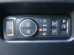 FORD Ranger Wildtrak e-4WD Doka* FORD Ranger Wildtrak e-4WD Doka*