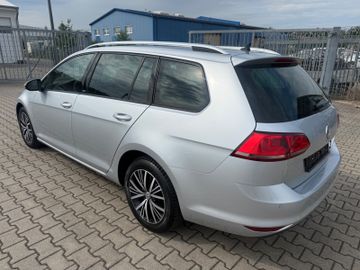 Volkswagen Golf - 9