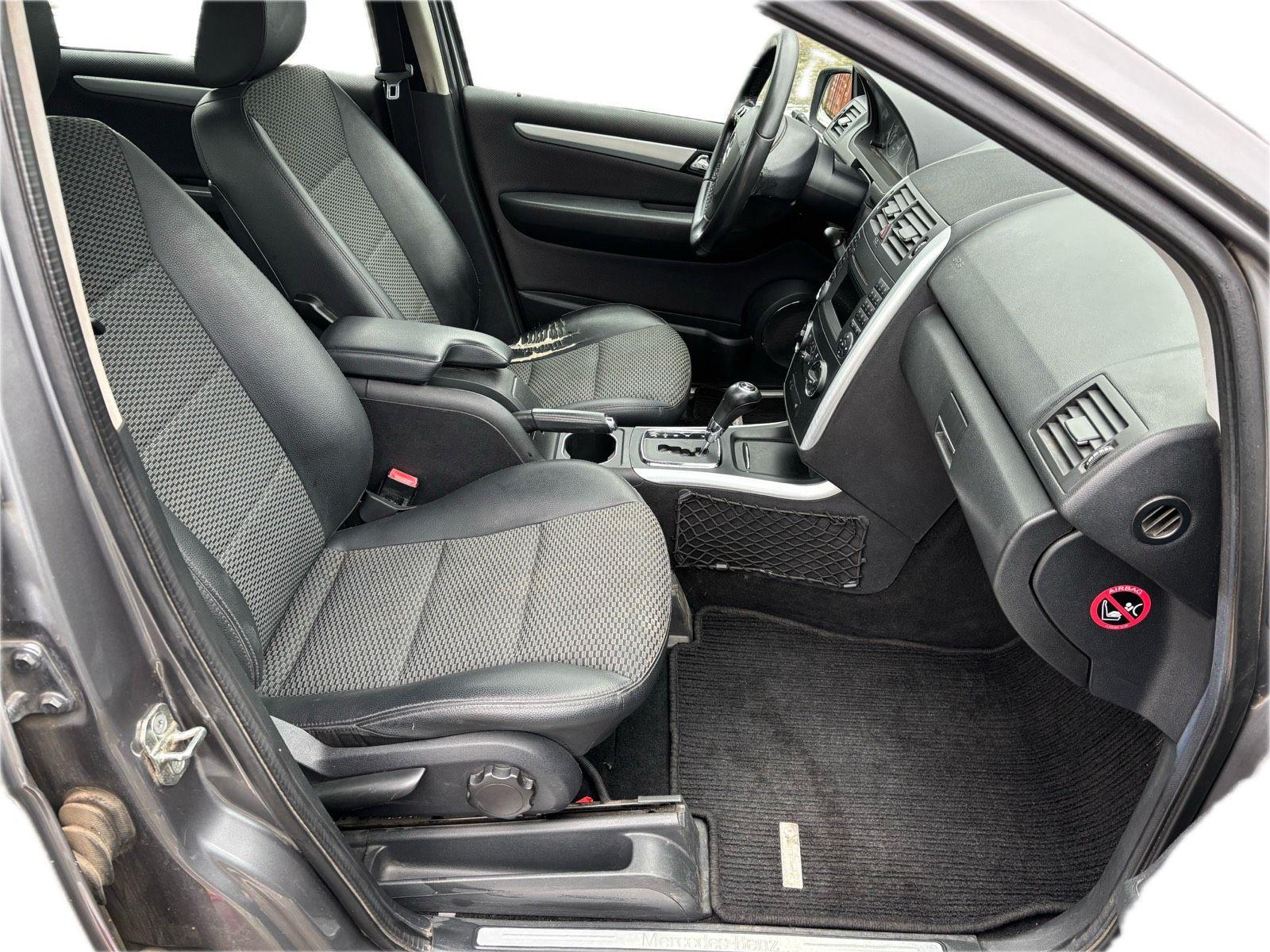 Mercedes-Benz A180 2009 — photo 7