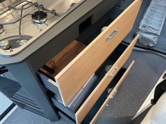 Adria 640 SGX PTR TWIN 60Y JUBILEE Aufstelldach