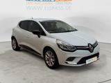 Renault Clio IV Collection NAV  SITZ.HZG TEMPOMAT APPLE/ - Renault Clio: Collection