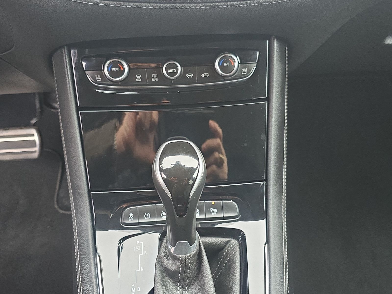 Fahrzeugabbildung Opel Grandland (X) Ultimate/360Kamera/LED/LEDER/NAVI