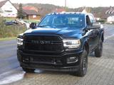 Dodge RAM 2500 CREWCAB 4X4 DIESEL NIGHT EDITION LARAMI - Dodge RAM Tageszulassungen