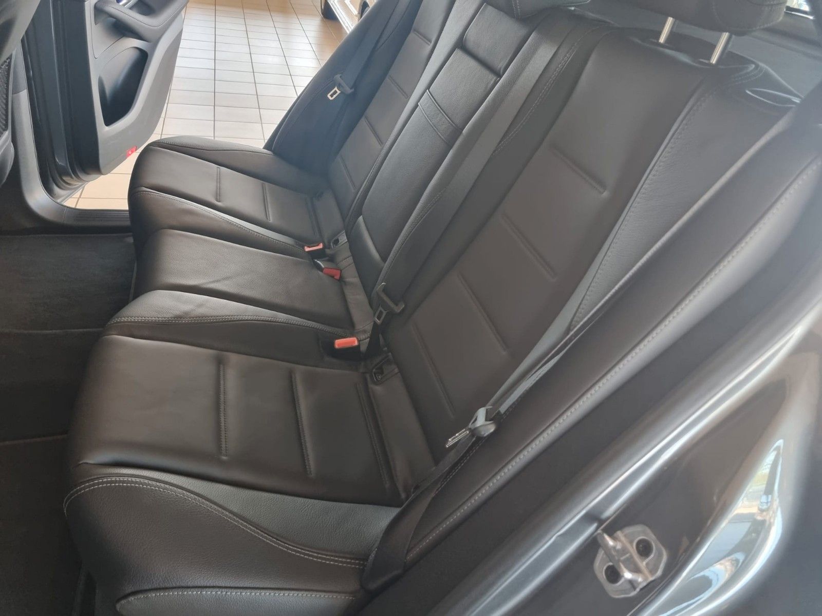 Mercedes-Benz GLE450d 4M E-ACTIVE BODY Control Offroad NAPPA foto 22
