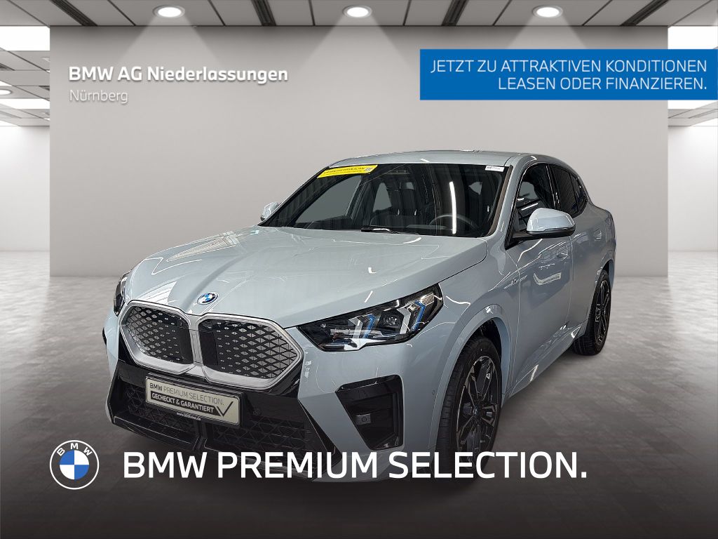 BMW iX2 xDrive30 *M Sport*Sportsitze*HUD*Keyless