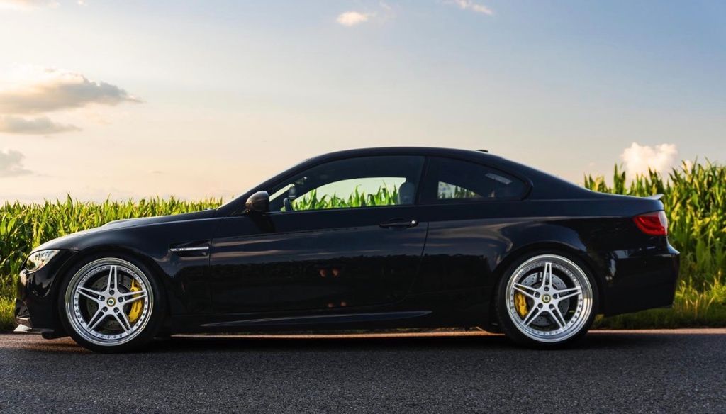 BMW M3 2011