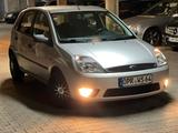 Ford Fiesta 1,4 TÜV NEU - Ford Fiesta aus 2004: 1.4