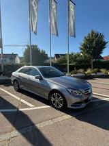 Mercedes-Benz E 220 BlueTEC BE Edition AVANTG. Autom. Edit... - Mercedes-Benz E 220 Gebrauchtwagen in Stuttgart