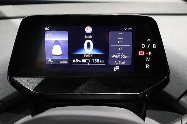 ID.4 Pure 125kW IQ-LIGHT ACC Wärmepumpe Anschlus