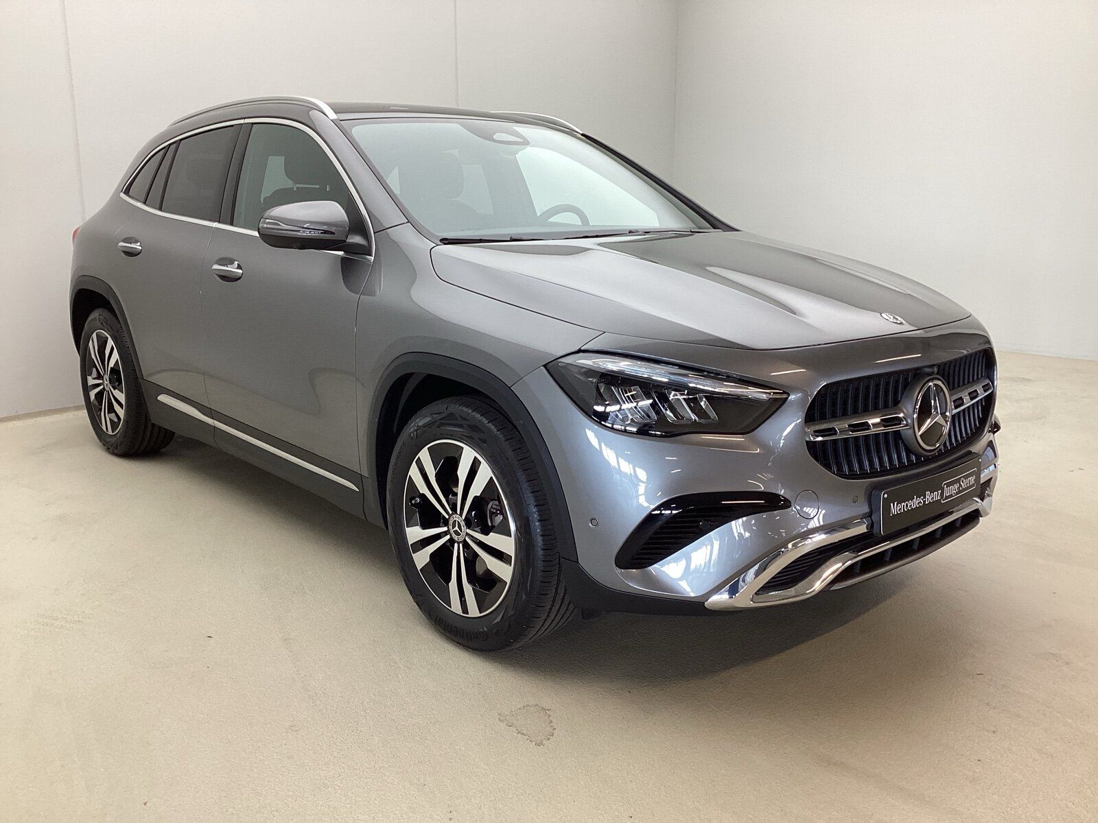 Mercedes-Benz GLA 200 Edition Progressive Distro AHK 360°Cam imagem 3