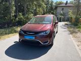 Chrysler Pacifica - Chrysler Gebrauchtwagen von 2017