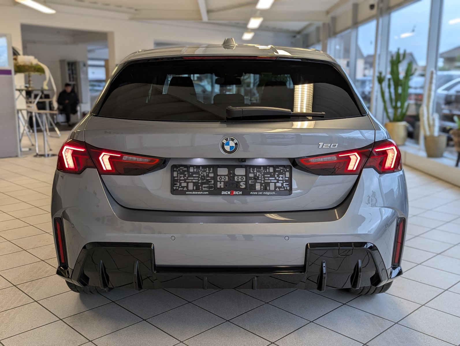 BMW 120 i M-Sport LED-Adaptiv AHK Kamera 18" - Image 6