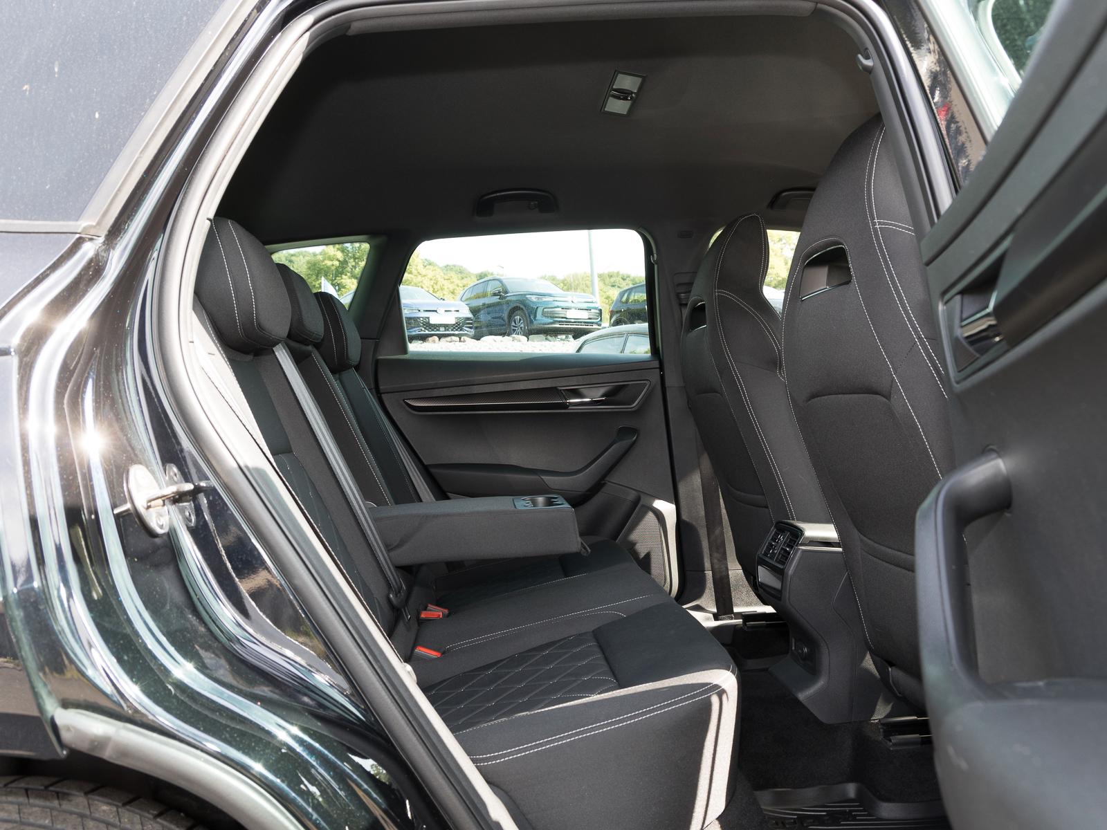 Skoda Karoq 1.5 TSI DSG Sportline NAVI REARVIEW KESSY 