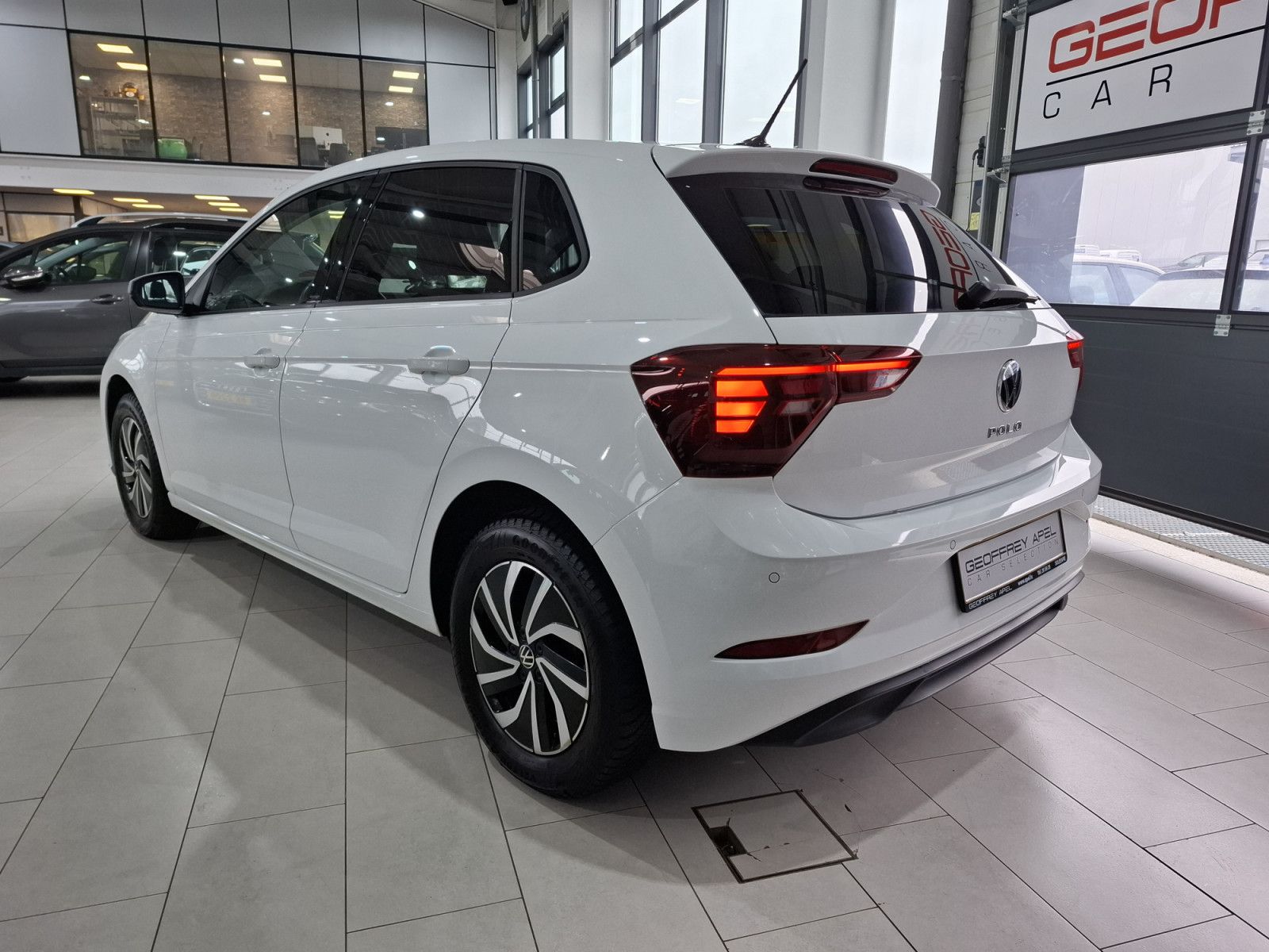 Volkswagen Polo 1.0 TSI 95 LIFE, 1 HAND, DIGITAL COCKPIT, C imagem 2