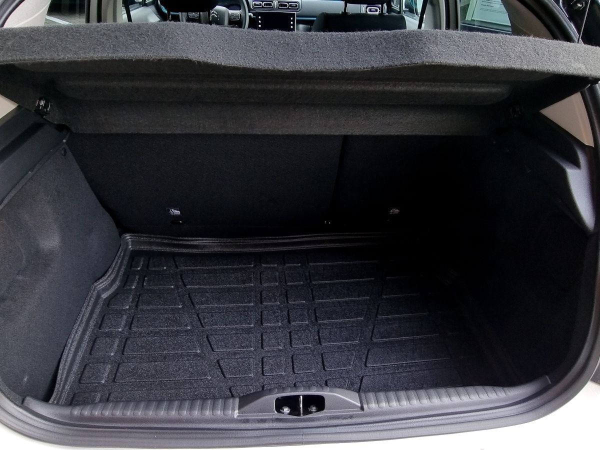 Fahrzeugabbildung Citroën C3 PureTech 110 Shine