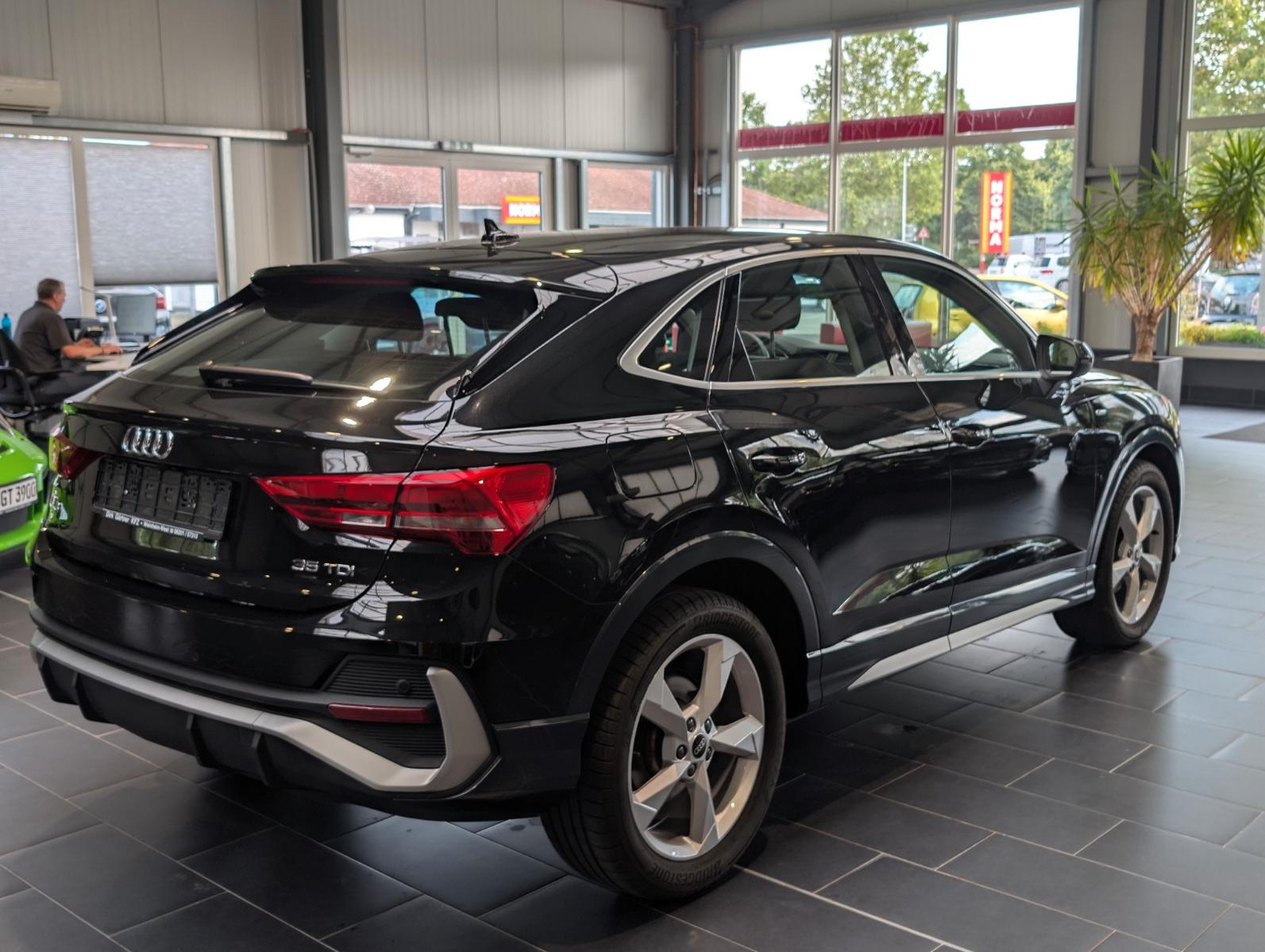 Audi Q3 35 TDI Sportback S tronic S line 8-fach, миниатюра 4