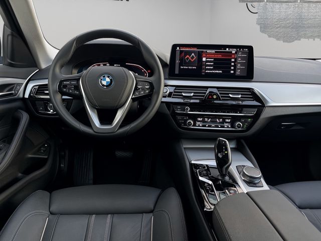 Foto Nummer 11: BMW 530e