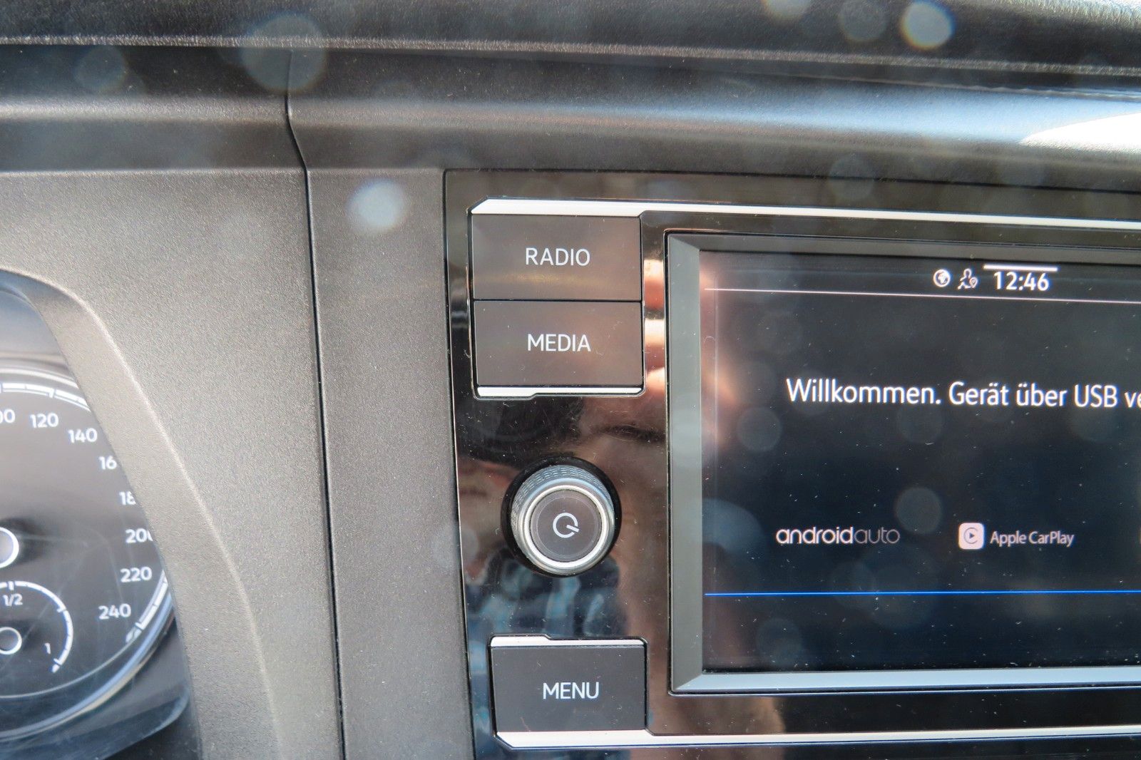 Fahrzeugabbildung Volkswagen T6.1 Kombi TDI 9SITZE GRA PDC APP-CONNECT SITZH.