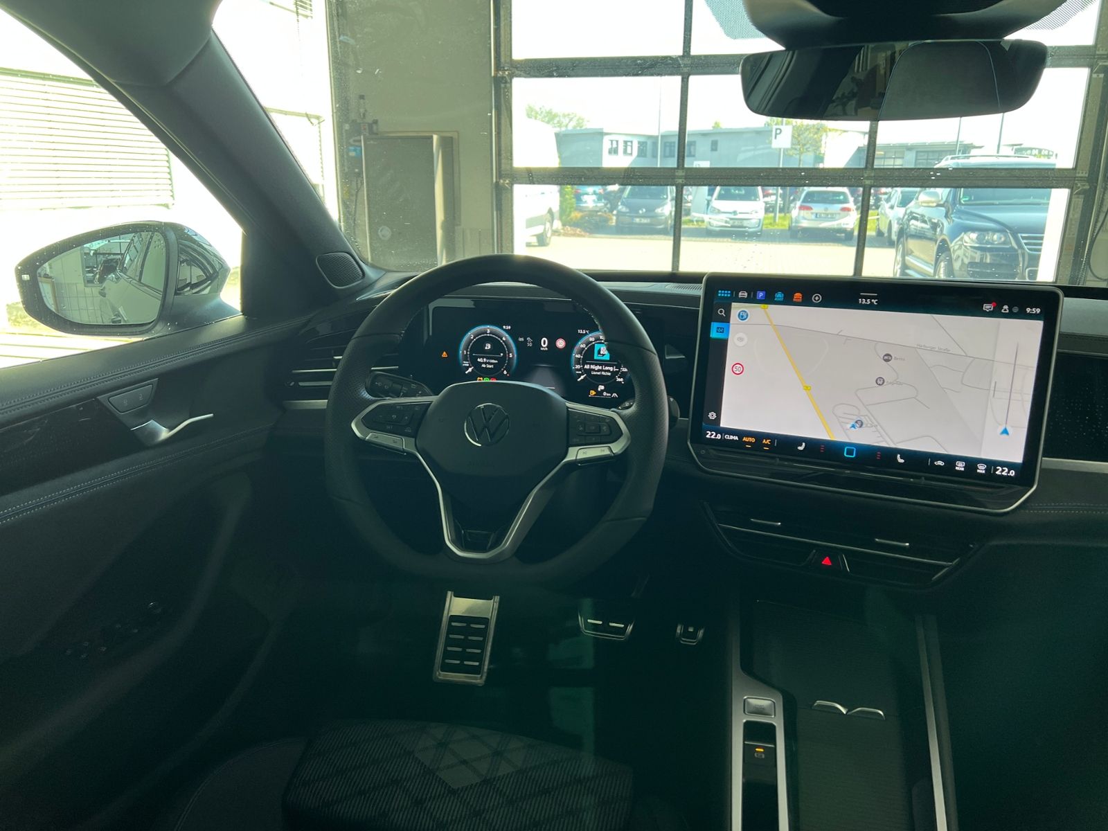 Fahrzeugabbildung Volkswagen Passat R-Line 2.0 TDI DSG 4MOTION *Black Style,P