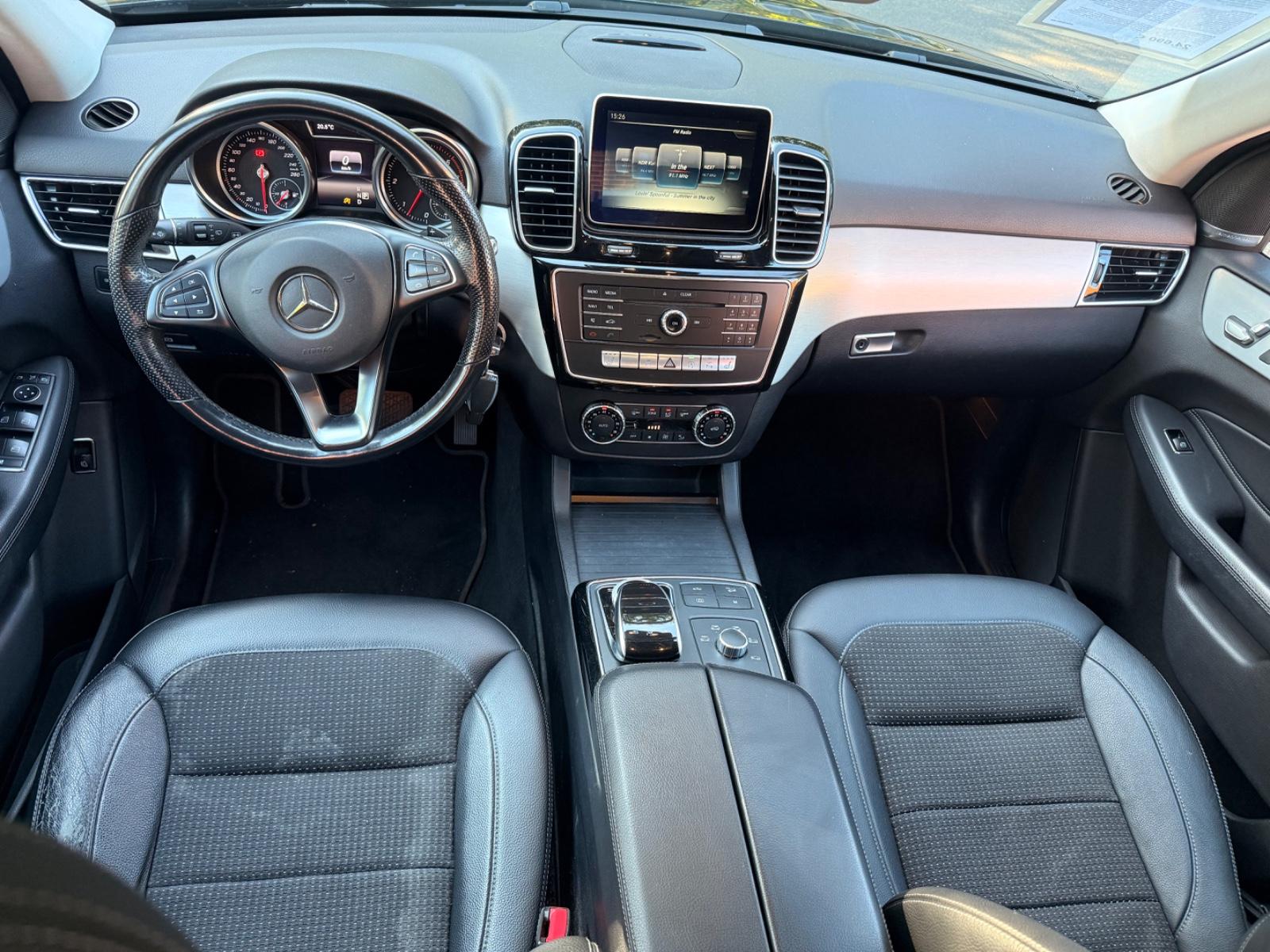 Mercedes-Benz GLE 350 d 4Matic*Navi*AHK 3500 KG*Leder*LED