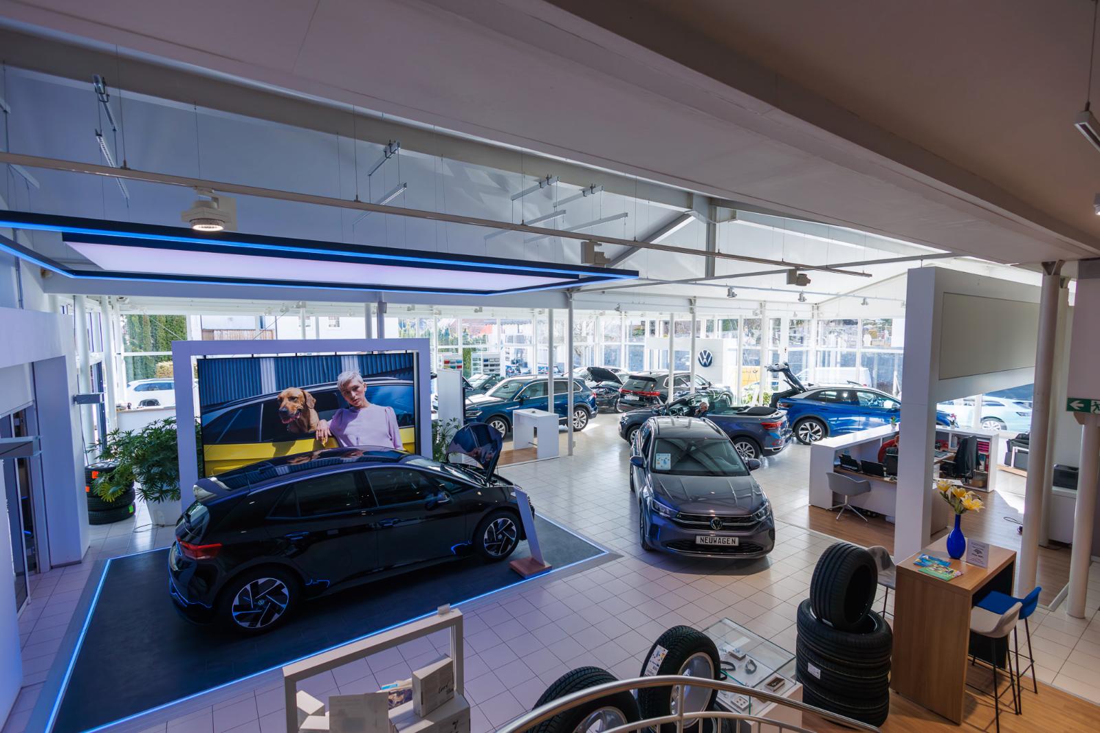 showroom-image-main