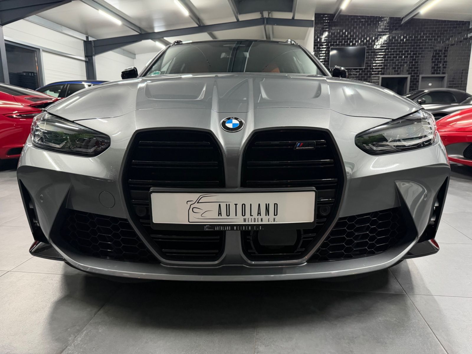 BMW M3 Touring xDrive Competition foto 2