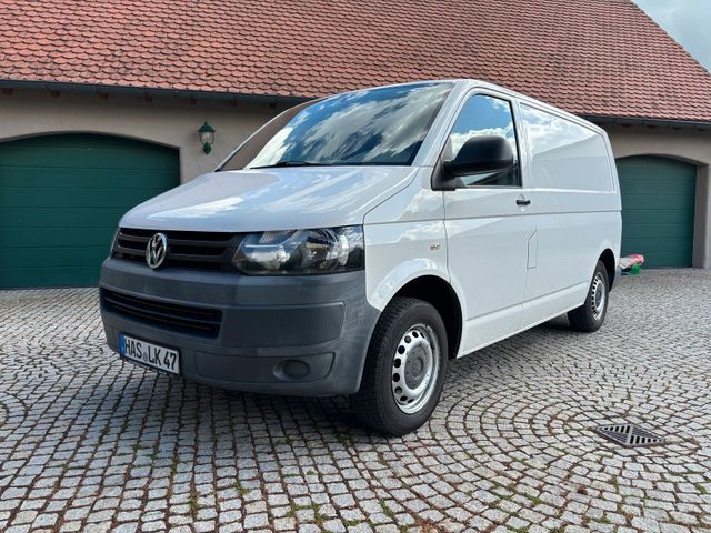 Volkswagen VW T5 Transporter 2.0 TDI