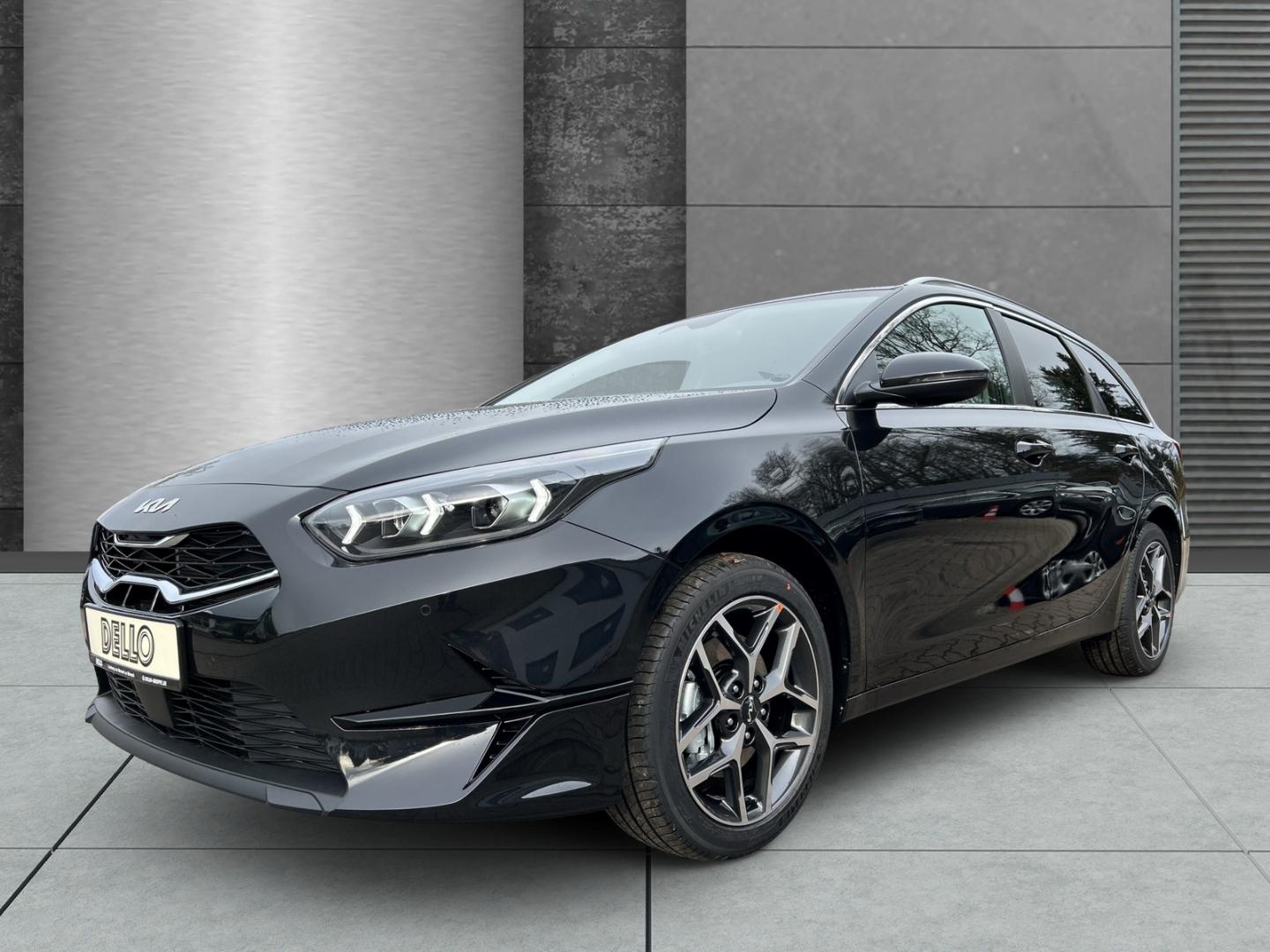Kia Ceed_sw Ultimate Edition 1.5 DCT Mild-Hybrid Sty