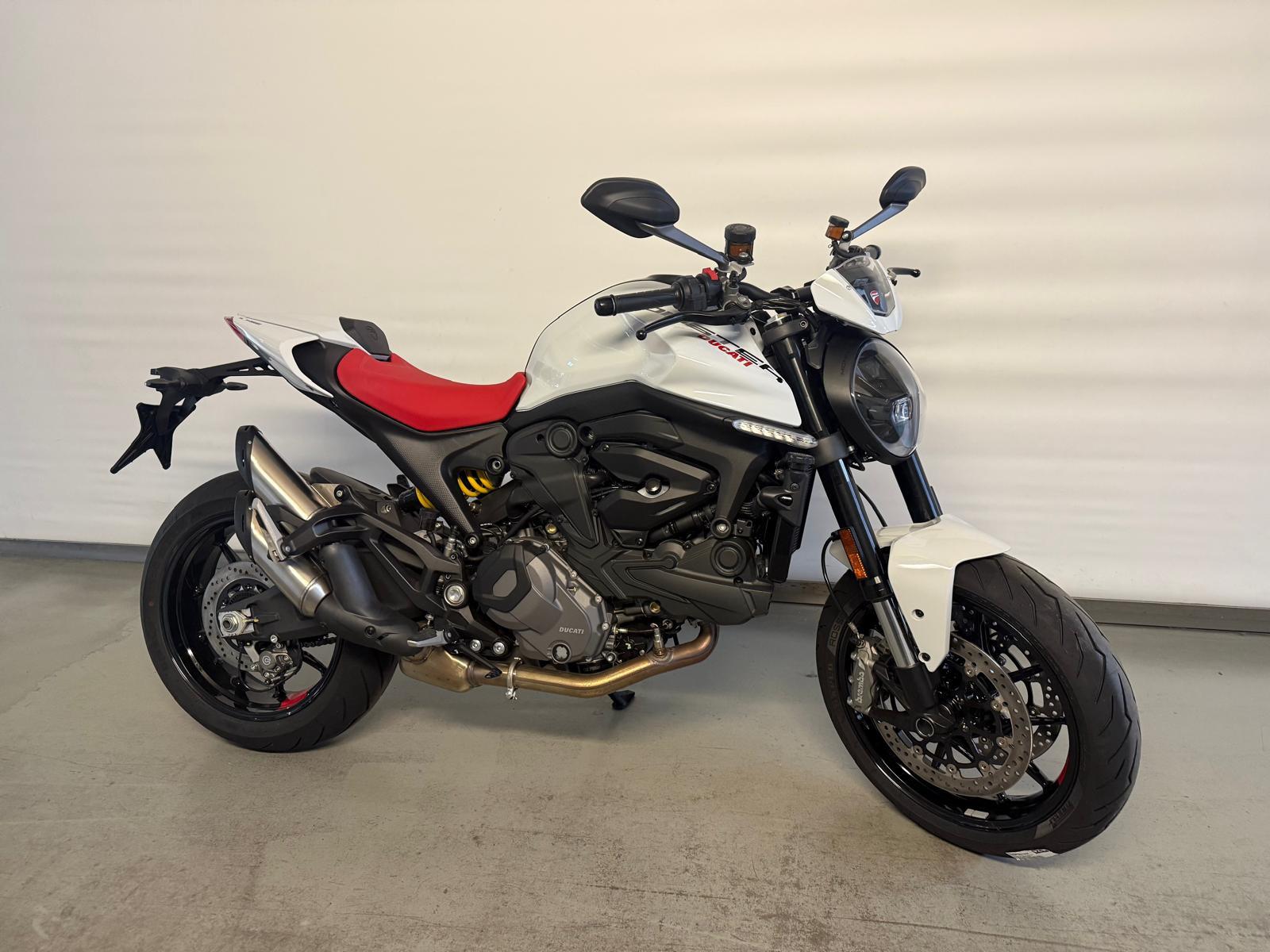 Ducati Monster+ 937