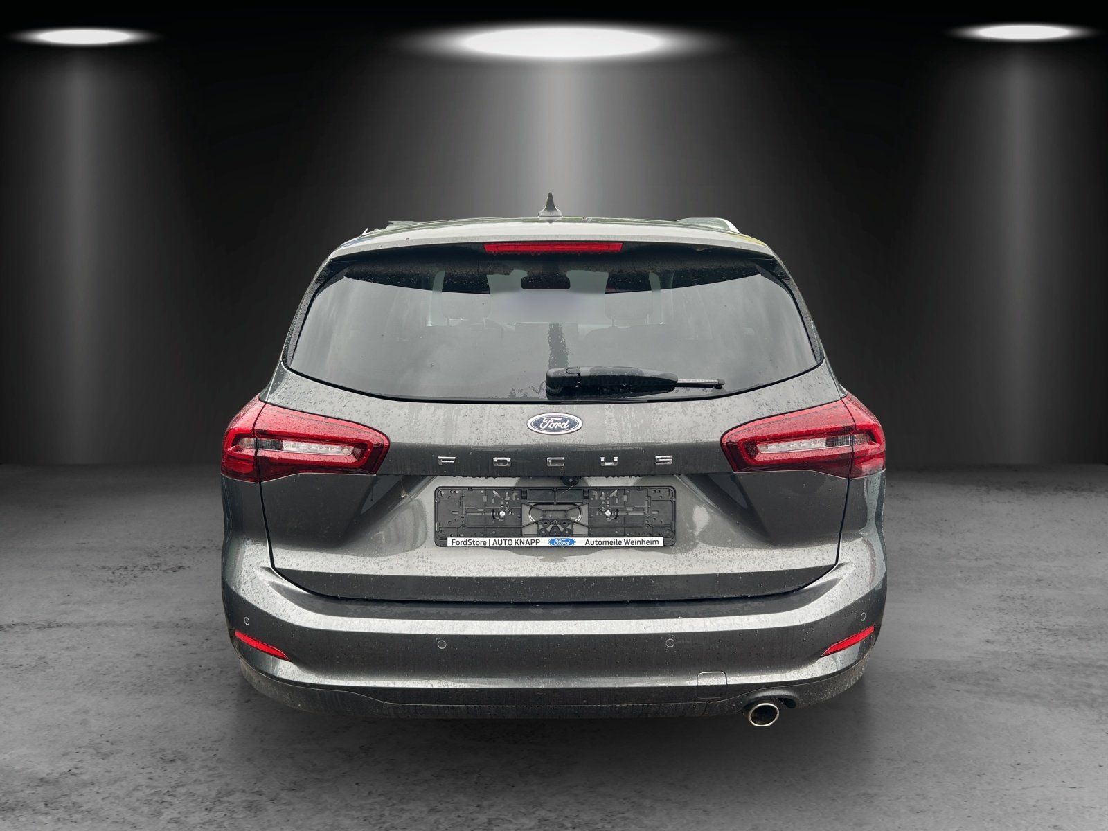 Fahrzeugabbildung Ford Focus Turnier  1,0 Ecoboost Titanium Edition