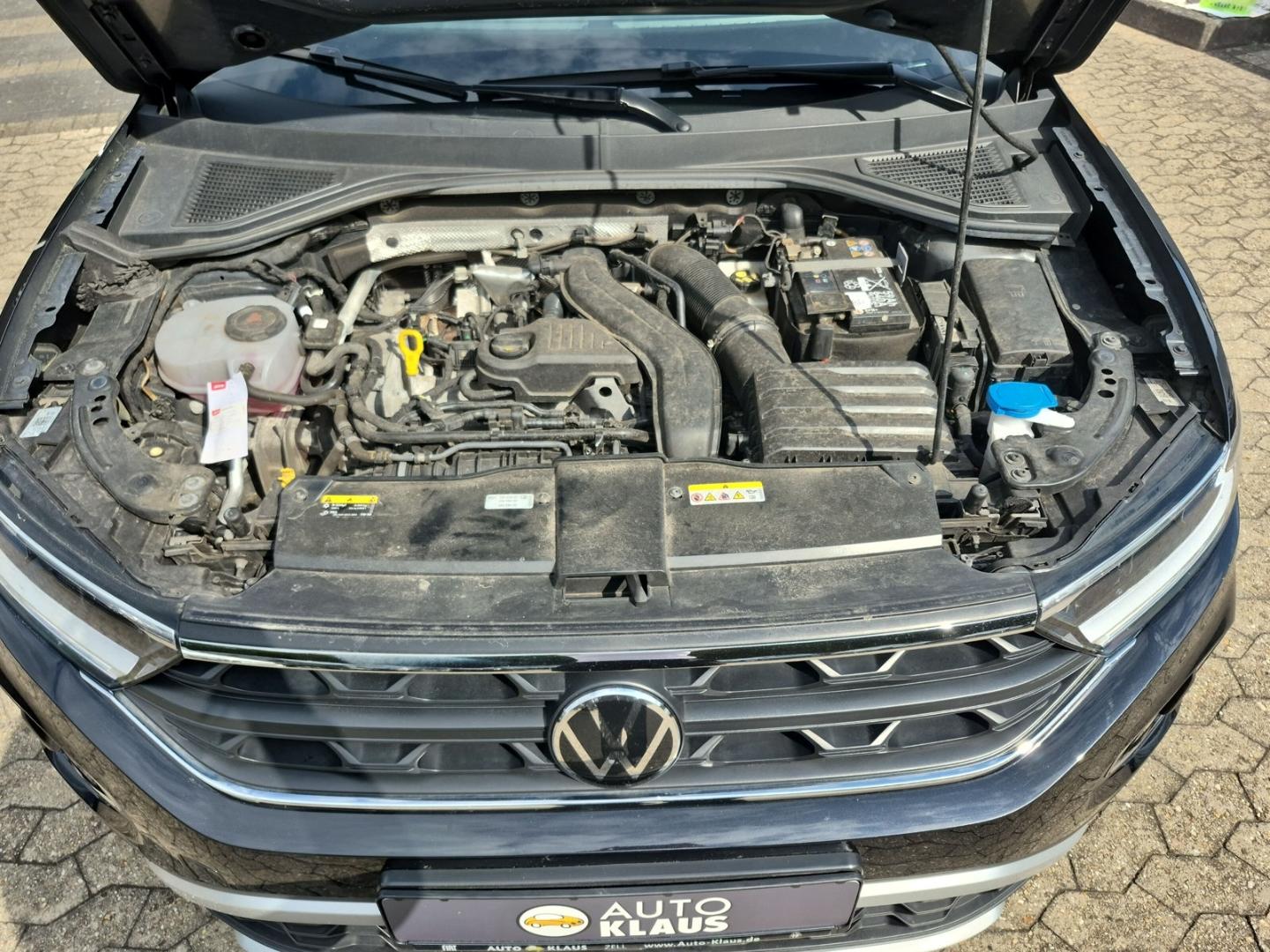 Volkswagen T-Roc Move DSG Navi CarPlay LED SHZ Parklenkassi, миниатюра 14