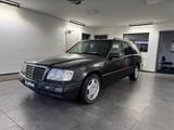 Mercedes-Benz 320 TE*Sportsitze Karo*Klima*SHD - Mercedes-Benz 320 aus 1993