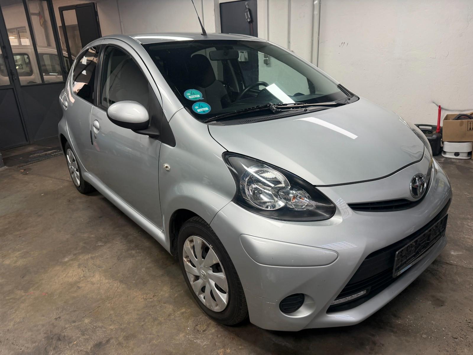 Toyota Aygo (X)