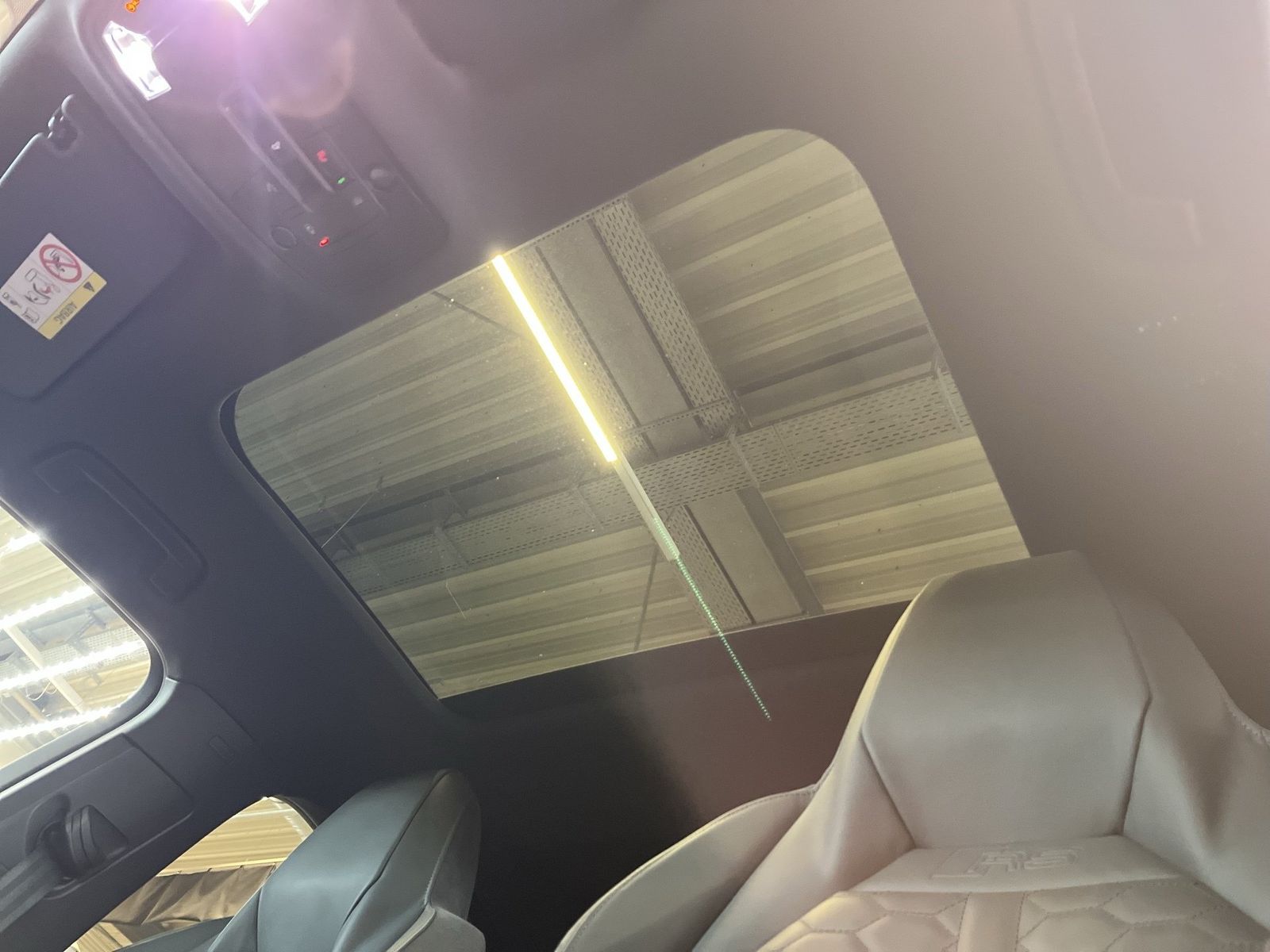 Audi RSQ3 - Bild 13