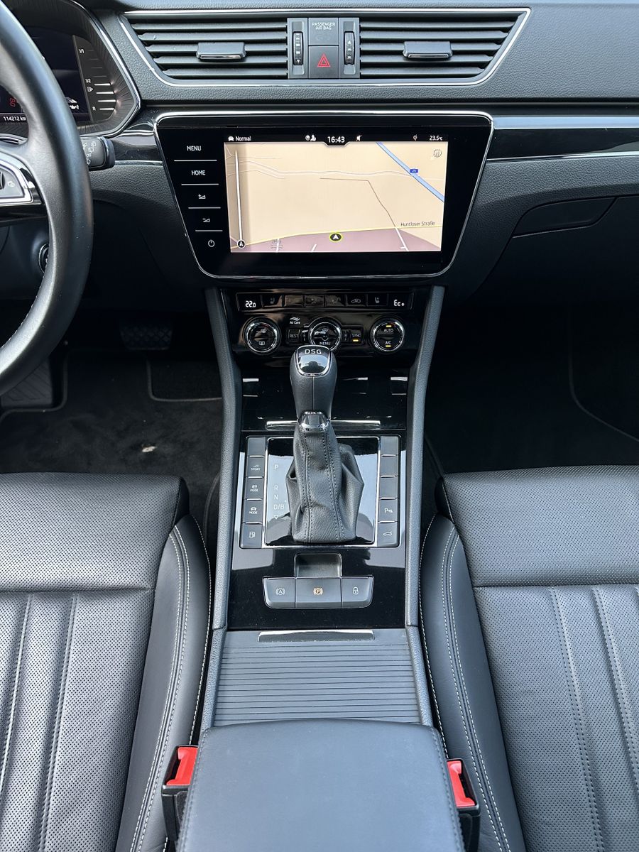Fahrzeugabbildung SKODA Superb 1.4 TSI iV DSG L&K NAV+LED+AHK+ACC+KAMERA