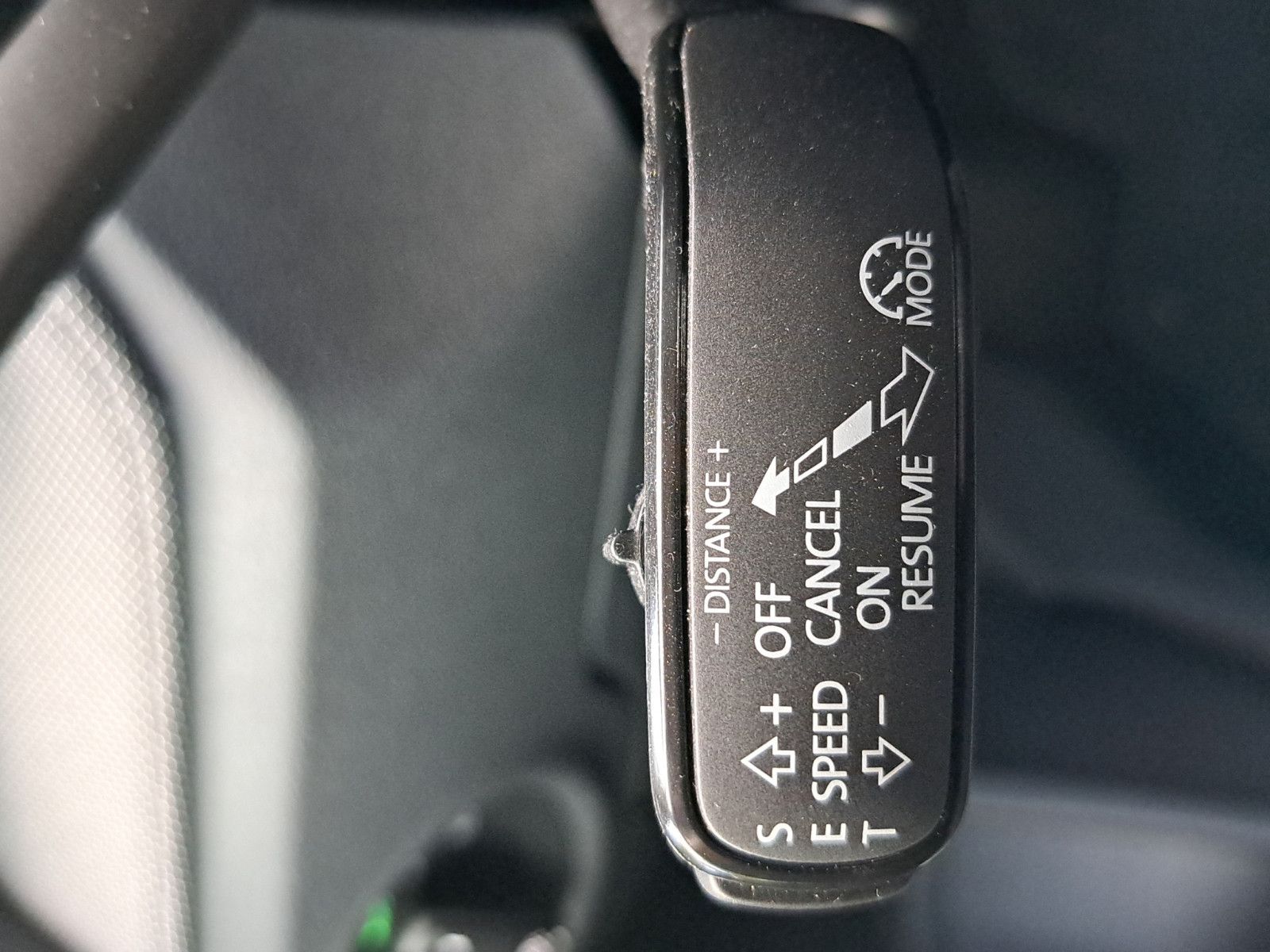 Fabia Drive 1.0 TSI DSG ACC SHZ PDC Kamera