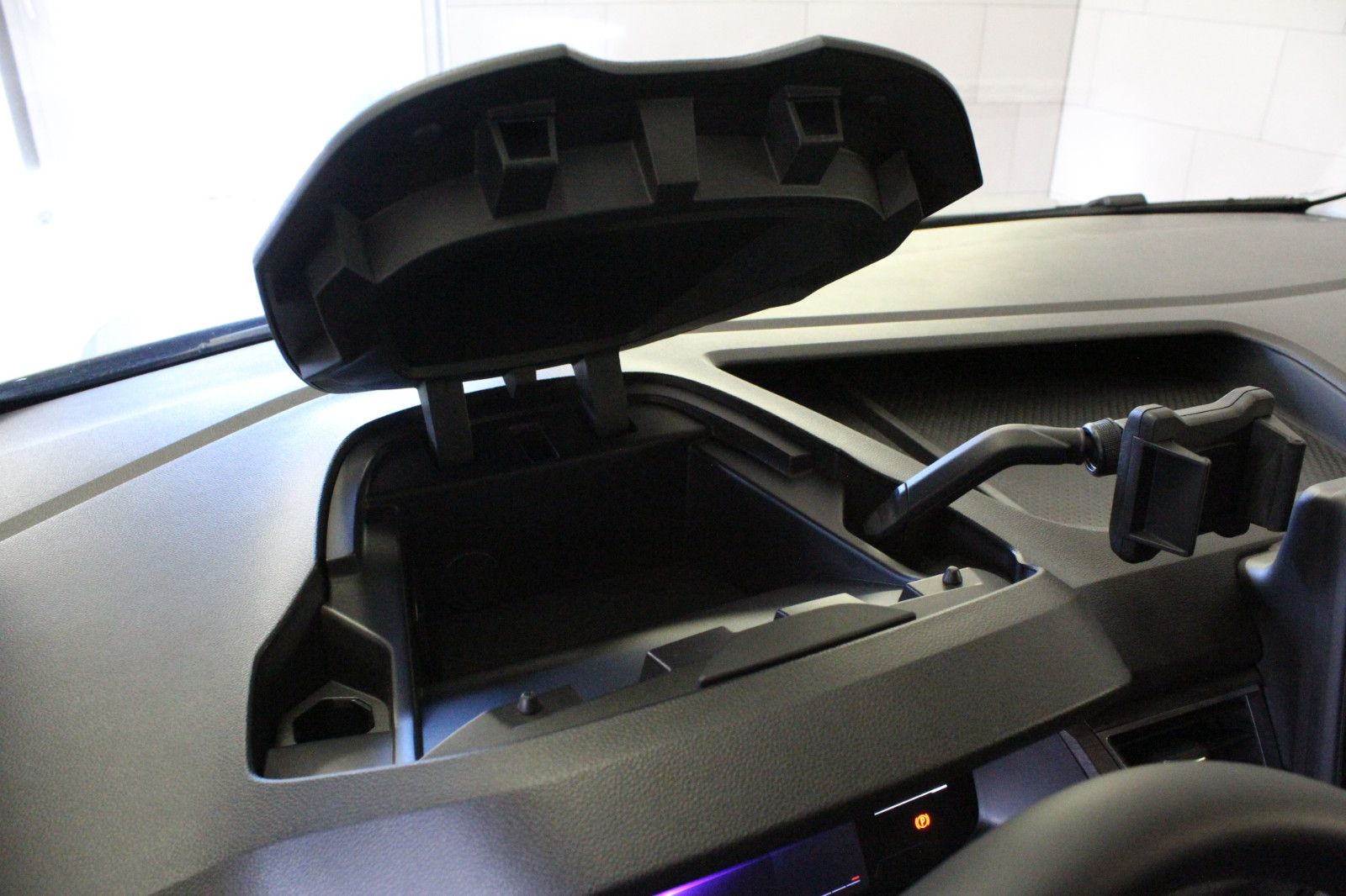 Fahrzeugabbildung Renault Kangoo Grand Techno TCe 130 EDC 7-Sitzer