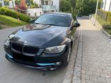 BMW 330i xDrive (2011)  Starker Motor & G... - BMW 330: Coupe, 330i