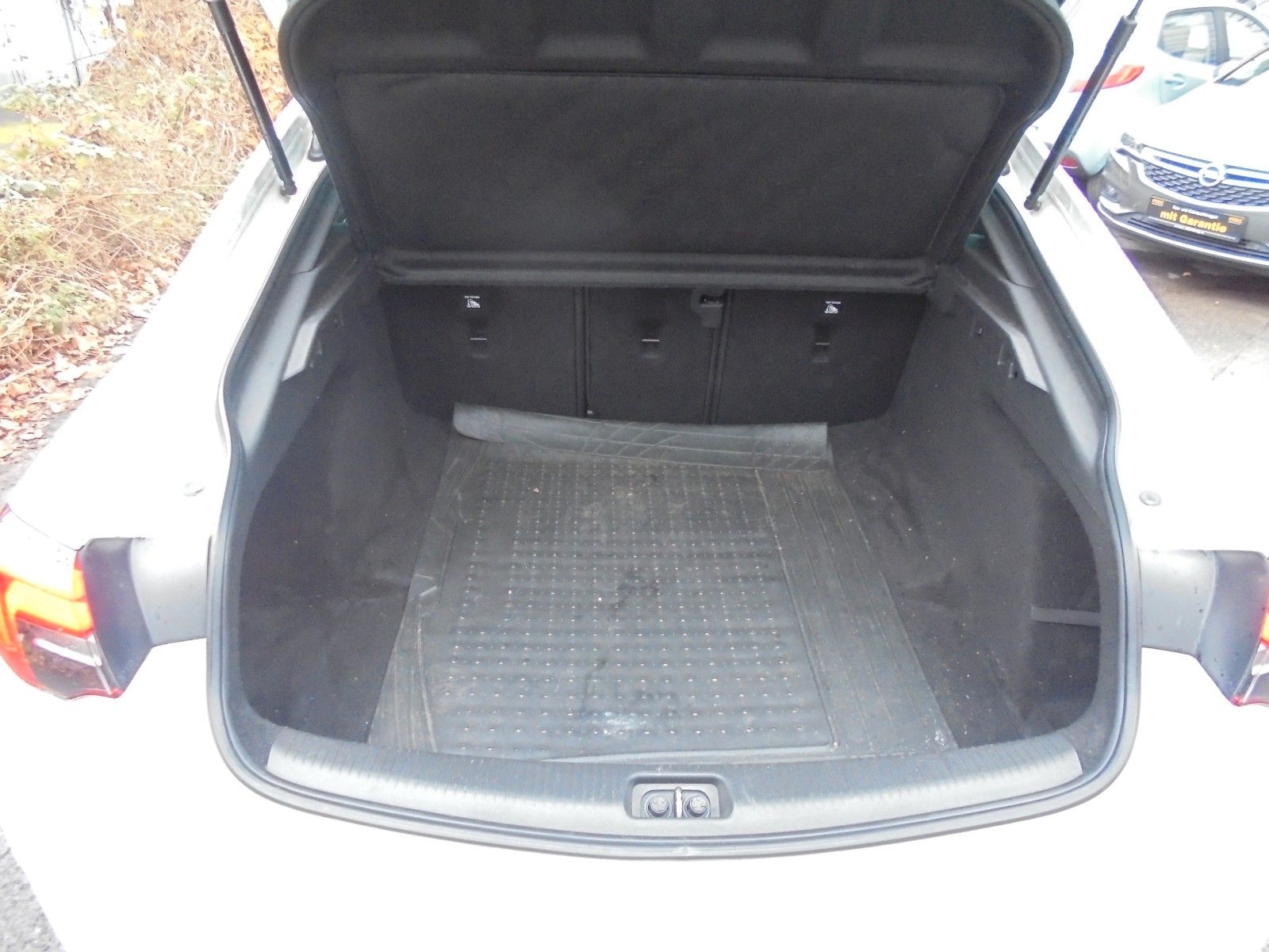 Fahrzeugabbildung Opel Insignia B Grand Sport Innovation Automatik/Navi