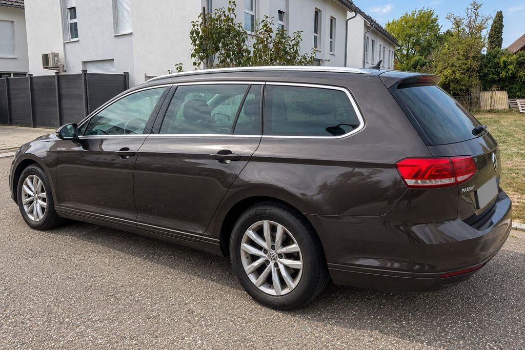 Image of Volkswagen Passat Variant