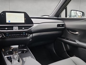 Lexus UX - 12
