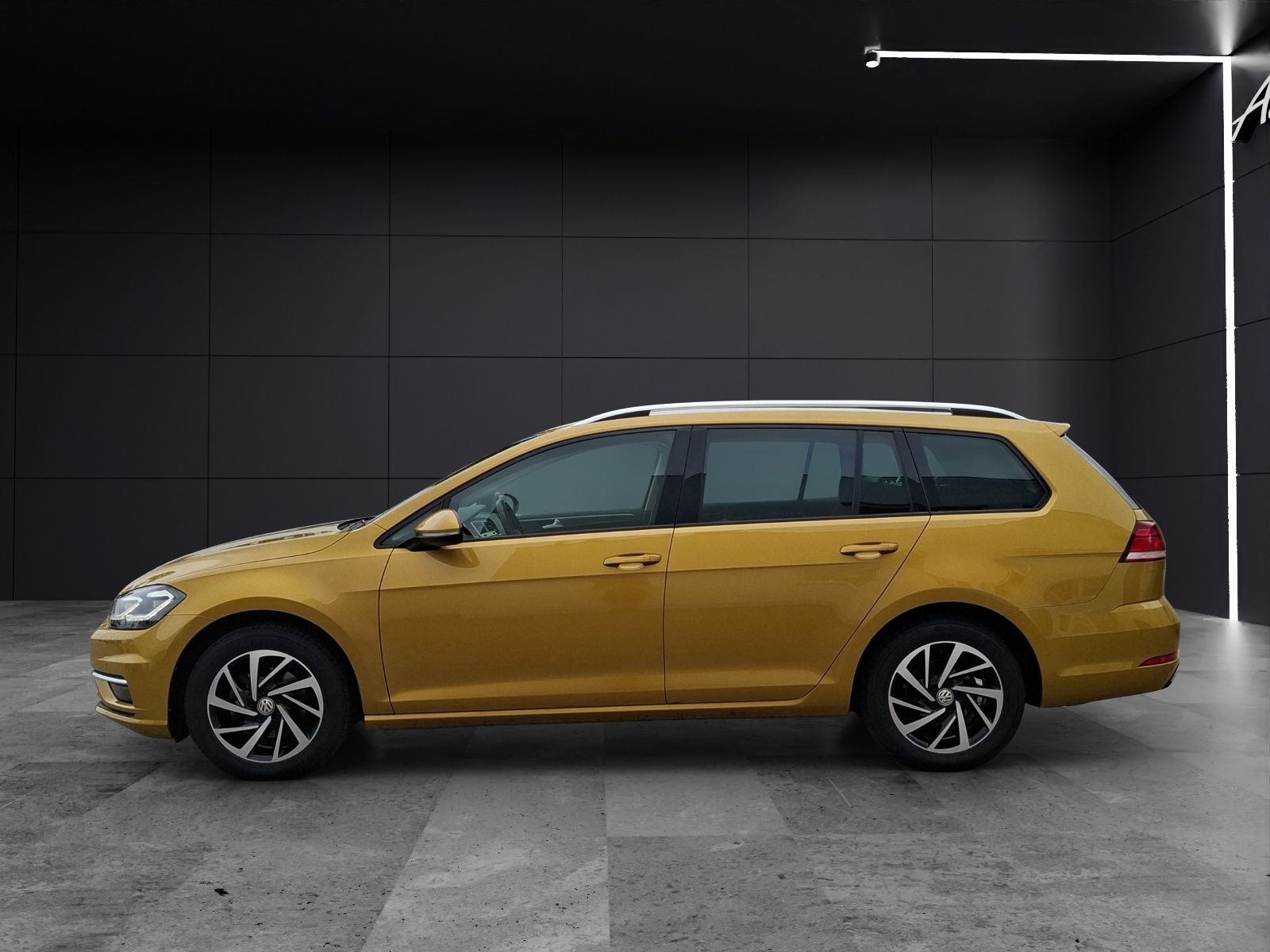 Fahrzeugabbildung Volkswagen Golf VII Variant TSI Join DSG LED AHK Navi ACC P
