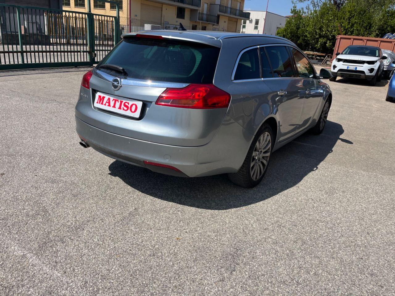 Opel Insignia 2010 — engine 1.956 cm³, 131 HP (96kW)