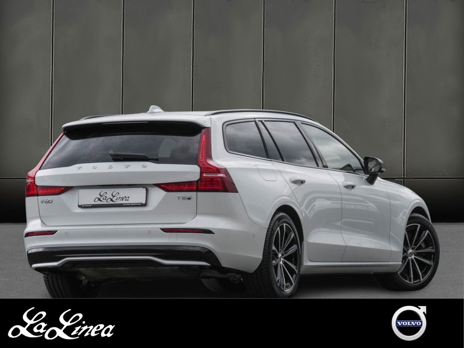 Volvo V60 T6 Plus Dark Plug-In Hybrid AWD Pano*360°*Ha imagem 2